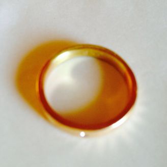 【ヒーミー(himie)】の口コミ 作り手のあたたかさを感じるリングです。使えば使うほどなじみが出てきて、...