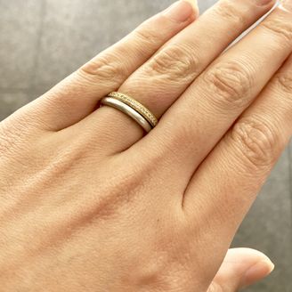 【ジュエリーハンズGOSHO】の口コミ 婚約指輪を注文させていただいたお店で結婚指輪も注文させていただきました...