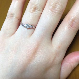 【REALISER MARRIAGE(レアリゼ マリアージュ)】の口コミ エンゲージ、マリッジ3本セットで21万くらい。安くても鑑定書貰えます。...