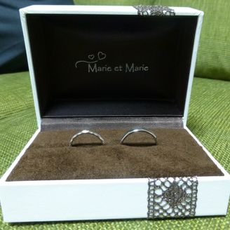 【【閉業】Marie et Marie(マリ・エ・マリ)】の口コミ 予算は2人で10万前後、デザインはシンプルでかっこいいものを探していま...