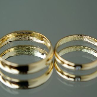 【Fuligoshed(フーリゴシェド)】の口コミ 「結婚指輪の内側にお互いの指紋」ということで、目立たないながらも二人の...