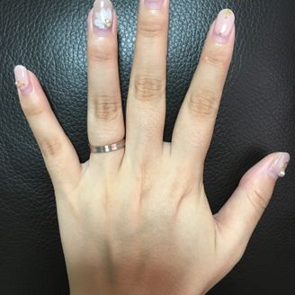 【Storys】の口コミ 着け心地もよく、値段も予算内。
デザインも無駄がない。
お互いシンプル...