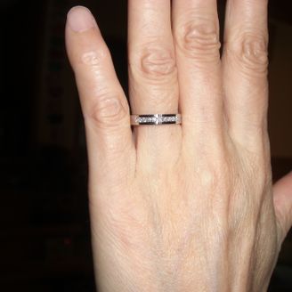 【Ptau(ピトー)】の口コミ 万年筆で有名なパイロットの金属くり貫き加工技術とダイヤモンドの鮮やかな...