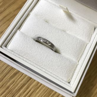 【EAU DOUCE4℃】の口コミ シンプルだけど石のデザインがあって綺麗。
年とっても飽きずにつけられる...