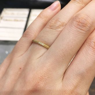 【Fuligoshed(フーリゴシェド)】の口コミ 鍛造造りでミルのデザインが繊細なアラウンドミルリングを試着しに伺いまし...