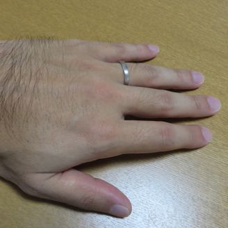 【ICHAROI(イサロイ)】の口コミ デザインがシンプルなものを探していましたが、シンプルなものになるとどの...