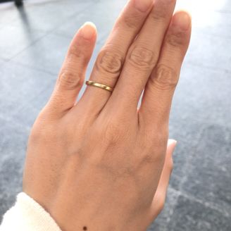 【アッシュペーフランス(H.P.FRANCE)】の口コミ デザインと、価格帯と、ゴールドが良かったから。デザインは、普段もつける...