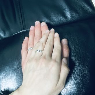 【TORAIRO(トライロ)】の口コミ 結婚指輪といえば細身のタイプが一般的ですが、このリングの他にはない太身...