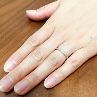 【Lovignette(ラヴィネット)】の口コミ 何種類かのパターンを提案していただいて決めかねていた時に、経年変化後の...