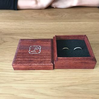 【Lovignette(ラヴィネット)】の口コミ 結婚指輪は常につけていたいと思っていたので、できるだけシンプルなものを...