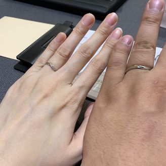 【Pink Dolphin Diamond(ピンクドルフィンダイヤモンド)】の口コミ ピンクのダイヤとイルカが可愛いかった！ピンクダイヤモンドの石言葉は「約...