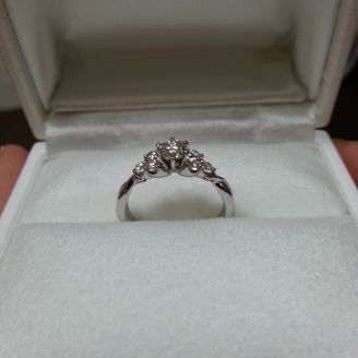 【D&D 144】の口コミ 最終的にD&D144のダイヤモンドリング2種類まで絞って、主人はシンプ...