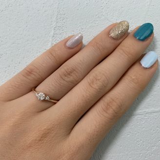 【SANJI(サンジ)】の口コミ 指が短く関節がゴツゴツしているので、ストレートの指輪がなんとなく浮いて...