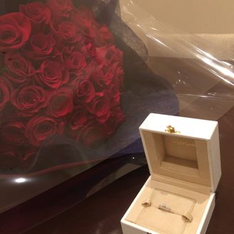 【et TOUJOURS(トゥージュール)】の口コミ 旦那さんが選んでくれたんですが、ダイヤの品質とカットがすごくこだわって...