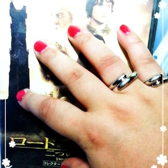 【Calvin Klein】の口コミ ズバリ、『素材が良い！』です(*^^*)シルバーは、お手入れが大変だけ...