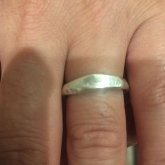 【GARNI(ガルニ)】の口コミ 無くしそうだったので価格は抑えめにしました。デザインですが、夫が気に入...