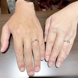 【俄(にわか)】の口コミ この指輪にたどり着くまでに、ショップを6店舗周り、指輪の試着を30種類...