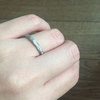 【QDM】の口コミ デザインと他にはない男性っぽさ、マット感が気に入ったところです。太目の...