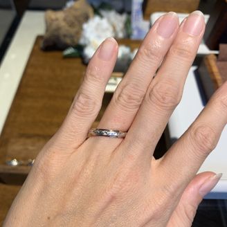 【Weliana(ウェリアナ)】の口コミ 人とは少し違ったデザイン性のある指輪を探している人にはぴったりだと思っ...