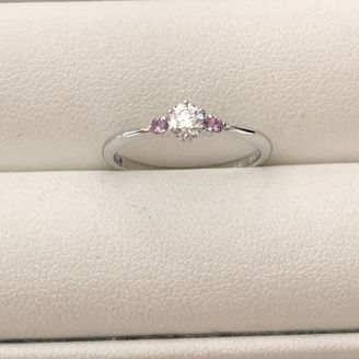 【HOSHI no SUNA 星の砂(ほしのすな)】の口コミ ピンクサファイアをあしらった指輪を探していたのですが、他のブランドだと...