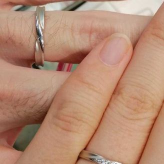 【リューツウ】の口コミ 複数のブランドの指輪がおいてあります。他店舗と比較するとわかりますが、...