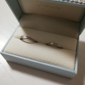 【Tomo me(トモミ)】の口コミ 金属アレルギーを考慮し、第一条件として、素材がチタン製のもので検討。
...