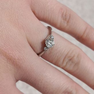 【Sustaina(サスティナ)】の口コミ エシカルかつリーズナブルなラボグロウンダイヤモンドが良かったので、ブラ...