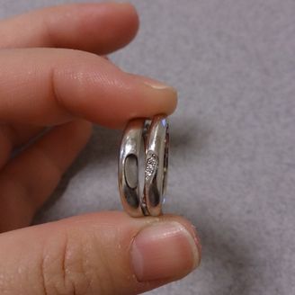 【Tis(ティス)】の口コミ 細いと重いものなどを持ったときなどに歪むと聞いて、太めに。2年使って歪...