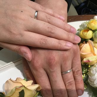 【Pinky&Dianne(ピンキー＆ダイアン)】の口コミ 比較的低価格で、シンプルなデザインにしたいのと、色はシルバー系を選びた...