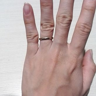 【Cadensia bridal(カデンシアブライダル)】の口コミ 婚約指輪を購入したお店だったので、結婚後１年たっていましたが、結婚指輪...