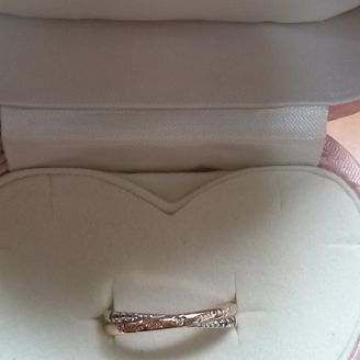 【THE KISS COUPLE’S(ザ・キッス　カップルズ)】の口コミ ディズニーが好きなので、このブランドにディズニーシリーズがあると知って...