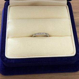 【agete(アガット)】の口コミ 華奢でシンプルなデザインで飽きがこなさそうと感じたことが決め手です。華...