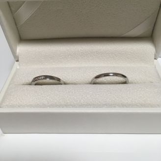 【OCTAVE(オクターヴ)】の口コミ 店員さんにシンプルなデザインの物を探してもらい一番しっくりきたので購入...