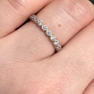 【PRIMA PORTA(プリマポルタ)】の口コミ デザインがとっても可愛く、キラキラしているところもすごく気に入りました...