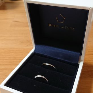 【HOSHI no SUNA 星の砂(ほしのすな)】の口コミ 婚約指輪を此方のブランド様のを頂いて、とてもつけ心地とデザインが良かっ...