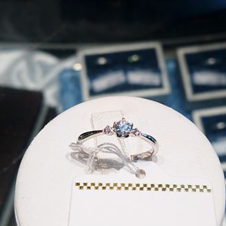 【エルマールサカモト】の口コミ 
お値段が安いこと。
シンプルで可愛い印象のリングでした。
両サイドの...