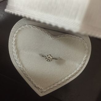 【ブルーリバー(BLUERIVER)】の口コミ 何店舗か探してどれもよく思えて悩みまくりました。卸があると聞いて、探し...