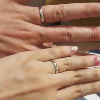 【工房Ryo】の口コミ プラチナ素材でペアで、３ミリ程度の太さがあって、15万円くらいです。独...