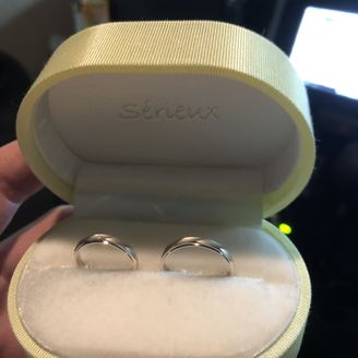 【Serieux(セリュー)】の口コミ ２本目の指輪で記念日用だったので、あまり高過ぎず、デザインの良い物で選...