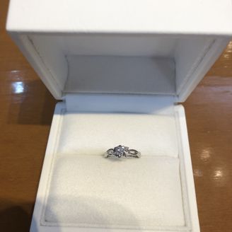 【ジュエリー東京】の口コミ 何種類かデザインや、ブランドを一通り見ましたが、こちらのyouakei...