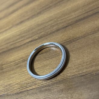 【俄(にわか)】の口コミ シンプルなデザインを探していました。当初は本当にデザイン無し？くらいの...