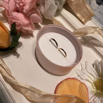 【insembre(インセンブレ)】の口コミ デザインもお値段も納得のいくものでした。プラチナで10万円以上するなか...