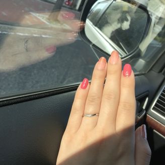 【Mariage ent(マリアージュエント)】の口コミ V字・ひねりはオーソドックスなデザインですが、たくさんあるブランドで似...