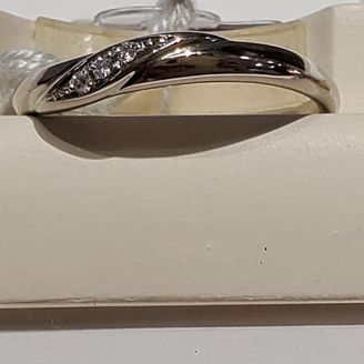 【AFFLUX(アフラックス)】の口コミ たしか、「君さえいれば」という名前がついていたと思います。名前もとても...