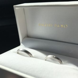 【Ailes(エール)】の口コミ 指輪のデザインが自分たちの好みで決められました。素材や蓋のデザイン、厚...