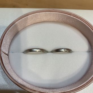 【insembre(インセンブレ)】の口コミ 2つで予算10万円くらいで考えてたんですけど、プラチナの指輪2つで悩ん...