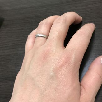 【PILOT BRIDAL(パイロットブライダル)】の口コミ 店頭での説明で、ペンチで潰す実験？もやりましたが、他の指輪とくらべてと...