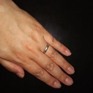 【Serieux(セリュー)】の口コミ お金がなかったので、安くて素敵なのを探していました。こちらは一つ4万円...