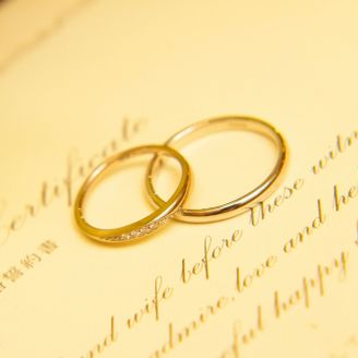 【サマンサシルヴァブライダル】の口コミ ※主人のは【SM12】MARRIAGE RINGです。
写真ではわかり...