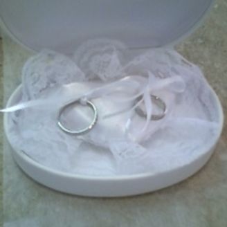 【MUSUBI(むすび)】の口コミ ペアリングを探していて、デパートや大手のウェディングショップなども見ま...